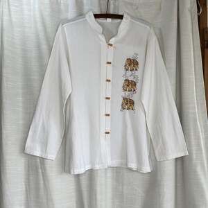 White Cotton Embroidered Elephant Button Up
